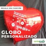 Ramo de rosas y globo personalizado